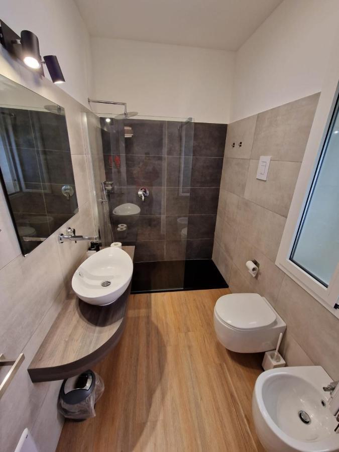 Butterfly Accommodation Алгеро Екстериор снимка
